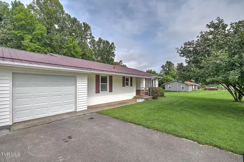 Exterior - 226 Bank Drive Fall Branch Tn 37656, Fall Branch, TN 37656 photo 19 of 19