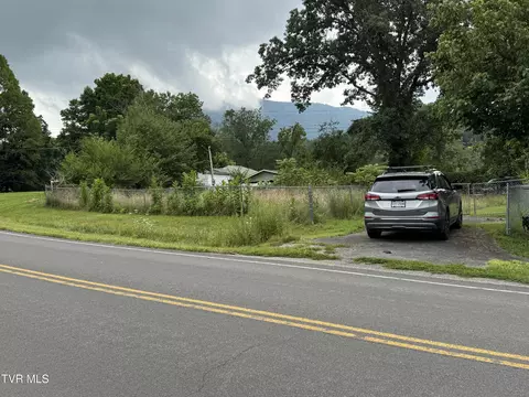 3936 E Stone Gap Road Big Stone Gap Va 24219, Big Stone Gap, VA 24219 photo 4
