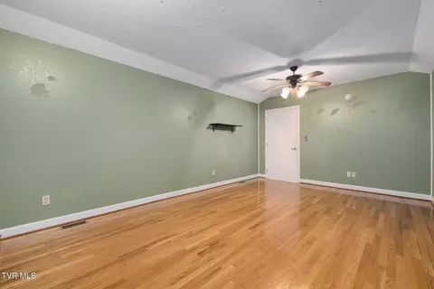 Bedroom - 101 Kitty Hawk Drive Chuckey Tn 37641, Chuckey, TN 37641 photo 6 of 6