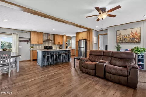 Other - 110 Maxine Road Fall Branch Tn 37656, Fall Branch, TN 37656 photo 3 of 7