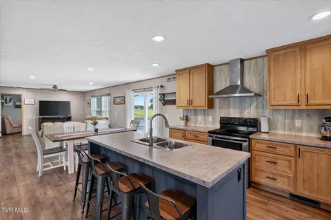 Kitchen - 110 Maxine Road Fall Branch Tn 37656, Fall Branch, TN 37656 photo 3 of 4