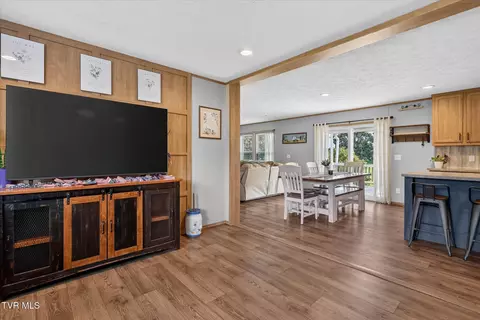 Entry Way - 110 Maxine Road Fall Branch Tn 37656, Fall Branch, TN 37656 photo 1 of 3