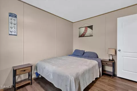 Bedroom - 110 Maxine Road Fall Branch Tn 37656, Fall Branch, TN 37656 photo 4 of 9