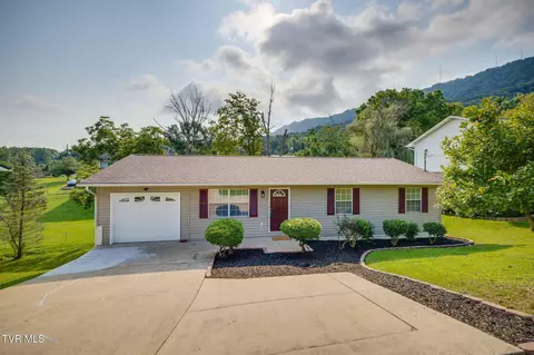 1113 Chippendale Road Kingsport Tn 37660, Kingsport, TN 37660