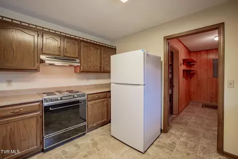 Kitchen - 706 9th Street Erwin Tn 37650, Erwin, TN 37650 photo 3 of 4