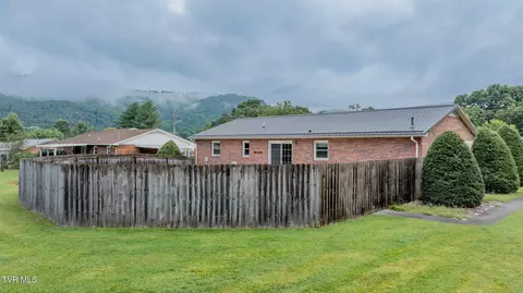 Exterior - 706 9th Street Erwin Tn 37650, Erwin, TN 37650 photo 5 of 8