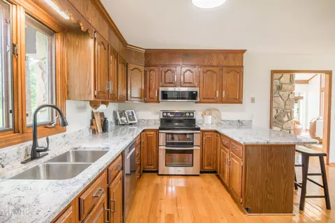 Kitchen - 100 Honeysuckle Lane Chuckey Tn 37641, Chuckey, TN 37641 photo 4 of 4