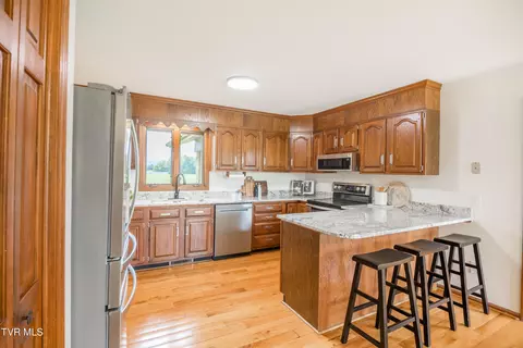 Kitchen - 100 Honeysuckle Lane Chuckey Tn 37641, Chuckey, TN 37641 photo 2 of 4