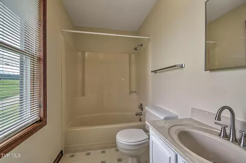 Bath - 24260 Junction Drive Bristol Va 24202, Bristol, VA 24202 photo 1 of 3