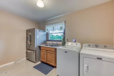 Other - 2917 Highway 81 Fall Branch Tn 37656, Fall Branch, TN 37656 photo 3 of 18