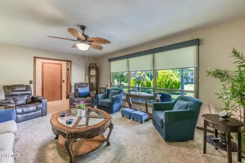 Living - 2917 Highway 81 Fall Branch Tn 37656, Fall Branch, TN 37656 photo 2 of 5