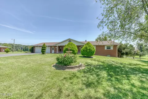 Exterior - 2917 Highway 81 Fall Branch Tn 37656, Fall Branch, TN 37656 photo 4 of 26