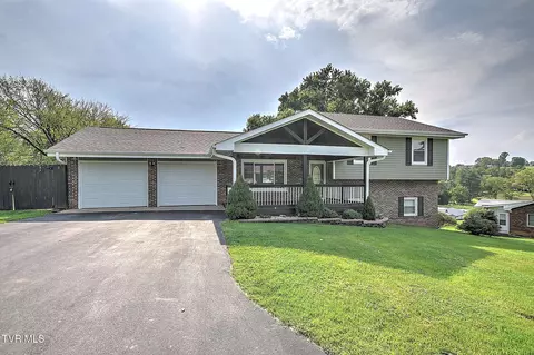 1404 Meadow Lane Mount Carmel Tn 37645, Mount Carmel, TN 37645