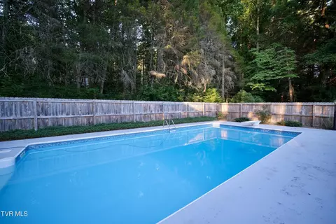 Exterior - 123 Rolling Hills Road Erwin Tn 37650, Erwin, TN 37650 photo 9 of 14