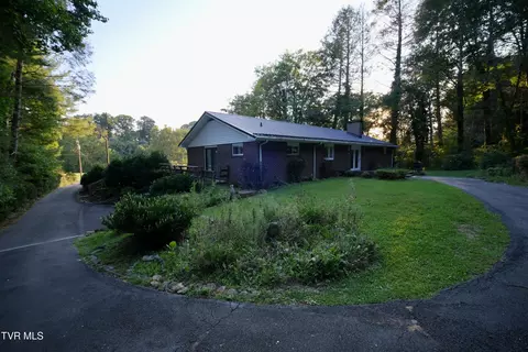 Exterior - 123 Rolling Hills Road Erwin Tn 37650, Erwin, TN 37650 photo 13 of 14