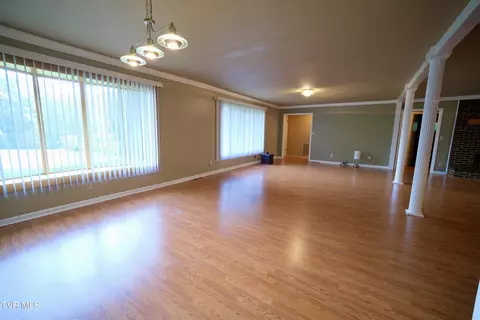 Living - 123 Rolling Hills Road Erwin Tn 37650, Erwin, TN 37650 photo 5 of 11