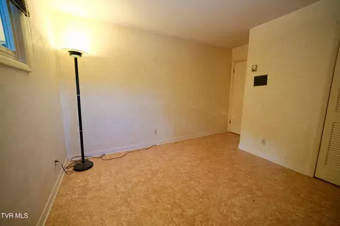 Bedroom - 123 Rolling Hills Road Erwin Tn 37650, Erwin, TN 37650 photo 2 of 2