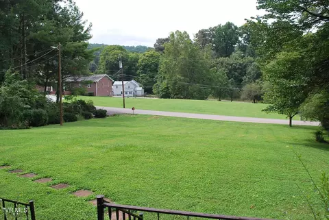 Exterior - 123 Rolling Hills Road Erwin Tn 37650, Erwin, TN 37650 photo 4 of 11