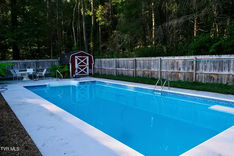 Exterior - 123 Rolling Hills Road Erwin Tn 37650, Erwin, TN 37650 photo 3 of 14