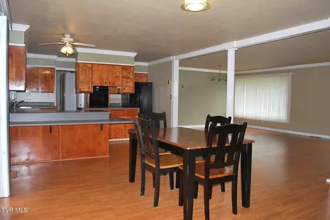 Dining - 123 Rolling Hills Road Erwin Tn 37650, Erwin, TN 37650 photo 3 of 6