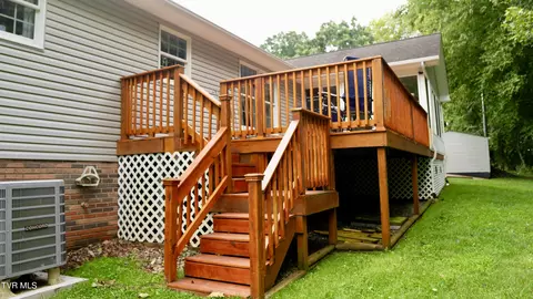 Exterior - 804 SW Nash Street Wise Va 24293, Wise, VA 24293 photo 3 of 6