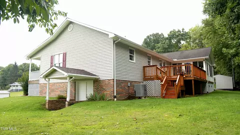 Exterior - 804 SW Nash Street Wise Va 24293, Wise, VA 24293 photo 2 of 6