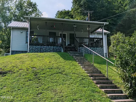 216 Banner Street Clinchco Va 24226, Clinchco, VA 24226