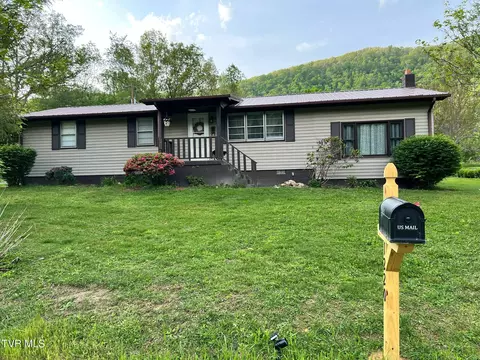 1220 2nd Avenue Big Stone Gap Va 24219, Big Stone Gap, VA 24219