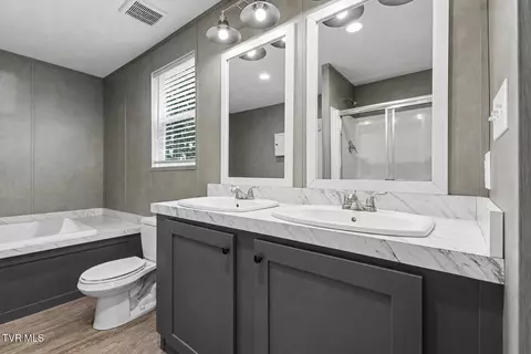Bath - 370 Pritchard Road Limestone Tn 37681, Limestone, TN 37681 photo 1 of 3