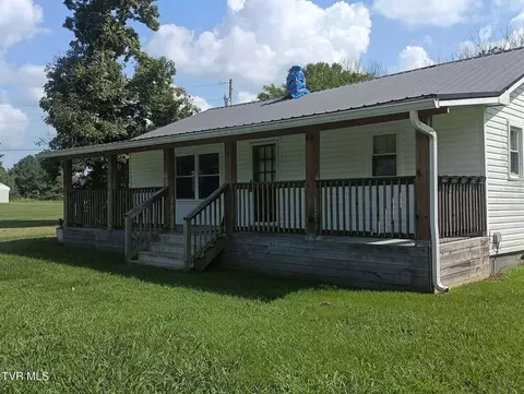 Exterior - 230 Mohawk Creek Road Midway Tn 37809, Midway, TN 37809 photo 2 of 9