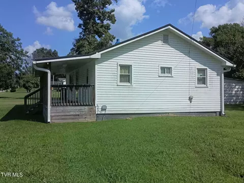 Exterior - 230 Mohawk Creek Road Midway Tn 37809, Midway, TN 37809 photo 4 of 9