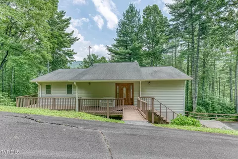 290 Lakeridge Road Butler Tn 37640, Butler, TN 37640
