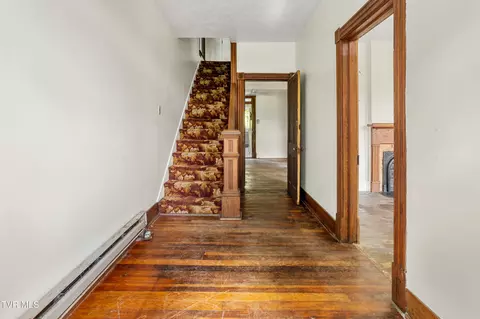 Entry Way - 343 Magnolia Drive Glade Spring Va 24340, Glade Spring, VA 24340 photo 1 of 3