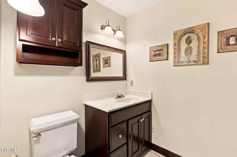 Bath - 961 Pemberton Road Bristol Tn 37620, Bristol, TN 37620 photo 1 of 5