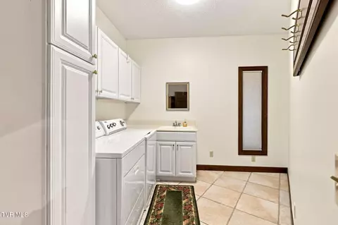Other - 961 Pemberton Road Bristol Tn 37620, Bristol, TN 37620 photo 4 of 16