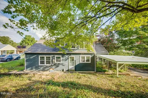 Exterior - 725 Prospect Avenue Bristol Va 24201, Bristol, VA 24201 photo 8 of 10