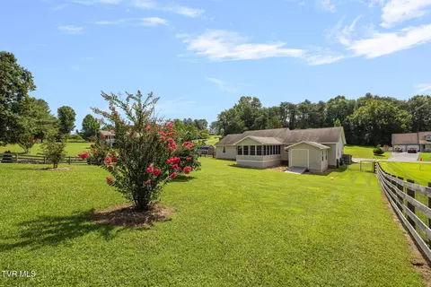 Exterior - 214 Sunny Hill Court Fall Branch Tn 37656, Fall Branch, TN 37656 photo 10 of 11