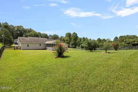 Exterior - 214 Sunny Hill Court Fall Branch Tn 37656, Fall Branch, TN 37656 photo 9 of 11