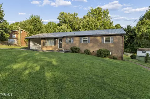 707 Hilltop Drive Johnson City Tn 37604, Johnson City, TN 37604