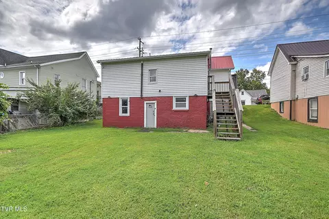 Exterior - 412 E Fairview Avenue Johnson City Tn 37601, Johnson City, TN 37601 photo 8 of 9