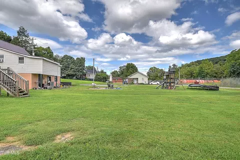 Exterior - 412 E Fairview Avenue Johnson City Tn 37601, Johnson City, TN 37601 photo 5 of 9