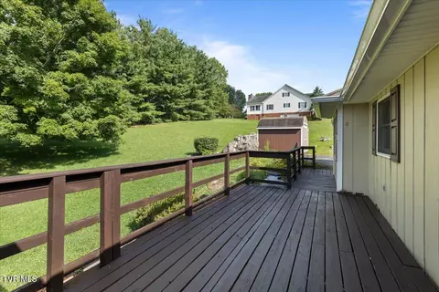 Exterior - 207 Hermosa Drive Fall Branch Tn 37656, Fall Branch, TN 37656 photo 6 of 10