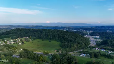 1075 Highway 394 Blountville Tn 37617, Blountville, TN 37617
