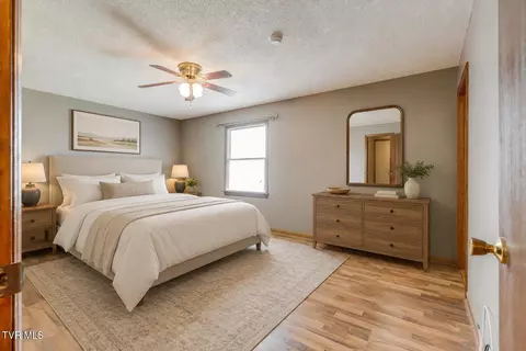 Bedroom - 100 Ridge Circle Drive Fall Branch Tn 37656, Fall Branch, TN 37656 photo 1 of 5