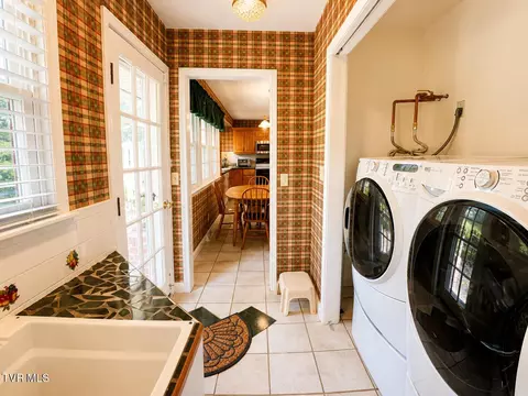 Other - 501 E 9th Avenue Johnson City Tn 37601, Johnson City, TN 37601 photo 6 of 17