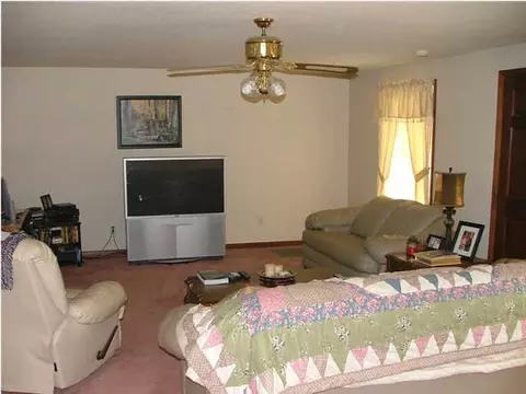 417 Smith Ln, Jasper, TN 37347 photo 2