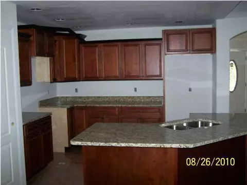 686 Soaring Eagle Cir, Hixson, TN 37343 photo 11