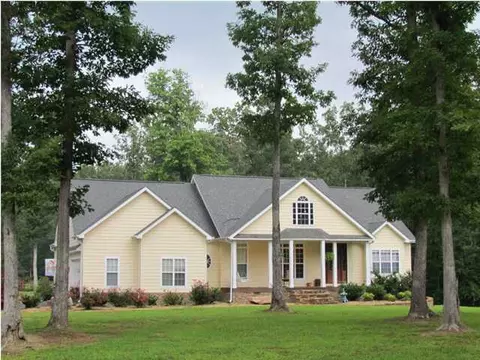 465 Mossy Oak Dr, Jasper, TN 37347 photo 1