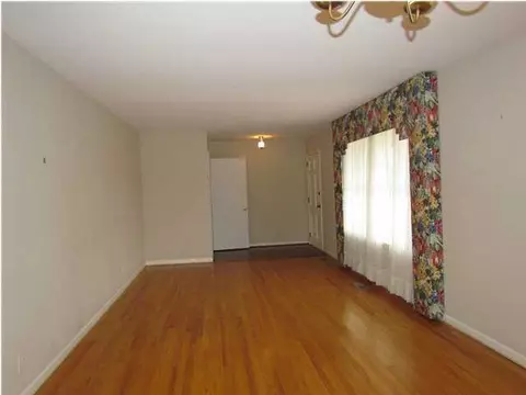 7308 Brookside Dr, Chattanooga, TN 37421 photo 2