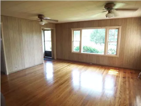1758 E Crabtree Rd, Hixson, TN 37343 photo 8